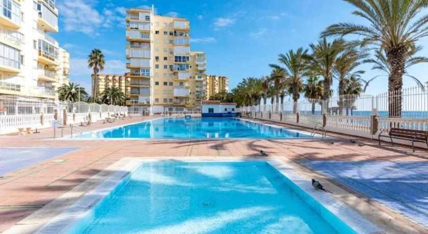 Hoja Cala Apartment อัลการ์โรโบ คอสตา ภายนอก รูปภาพ