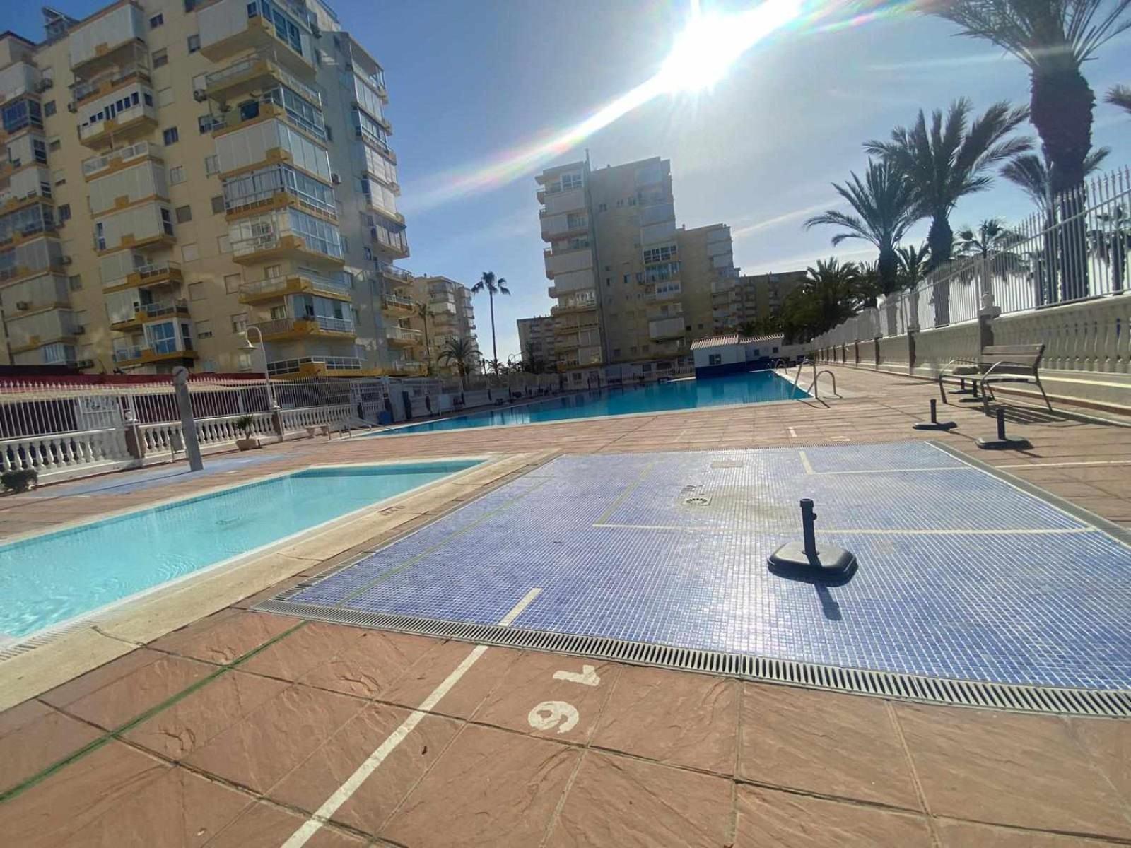 Hoja Cala Apartment อัลการ์โรโบ คอสตา ภายนอก รูปภาพ