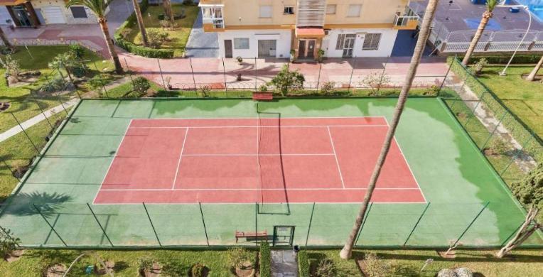 Hoja Cala Apartment อัลการ์โรโบ คอสตา ภายนอก รูปภาพ